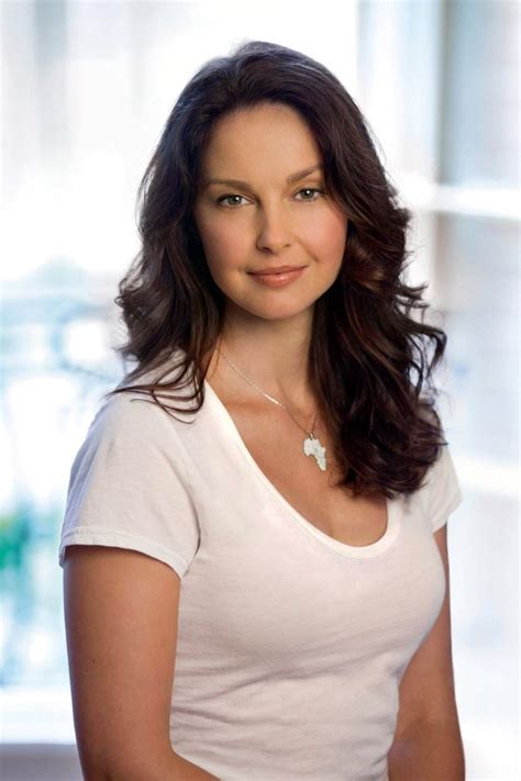 Ashley Judd (@ashley